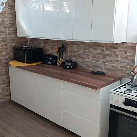 Livadi555 *